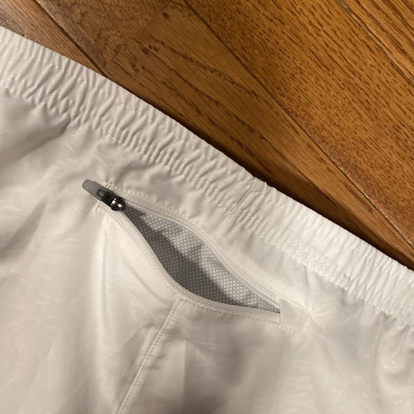 Nike DriFit Running Shorts - Picture 6 of 6